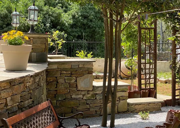 Mallis In Chorto, Pelion