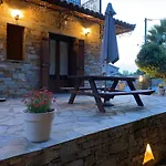Mallis In Chorto, Pelion *