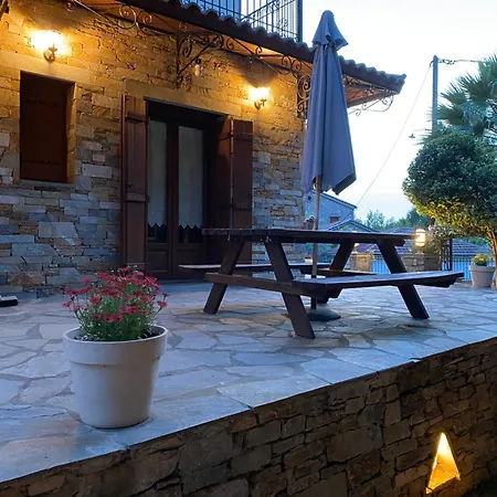 Mallis In Chorto, Pelion *